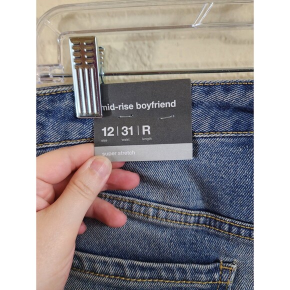 New Mossimo Womens 12 Blue Mid Rise Boyfriend Fit Super Stretch Jeans - Picture 6 of 7